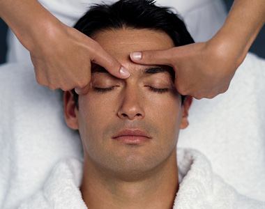 Men Antistress eye treatment
